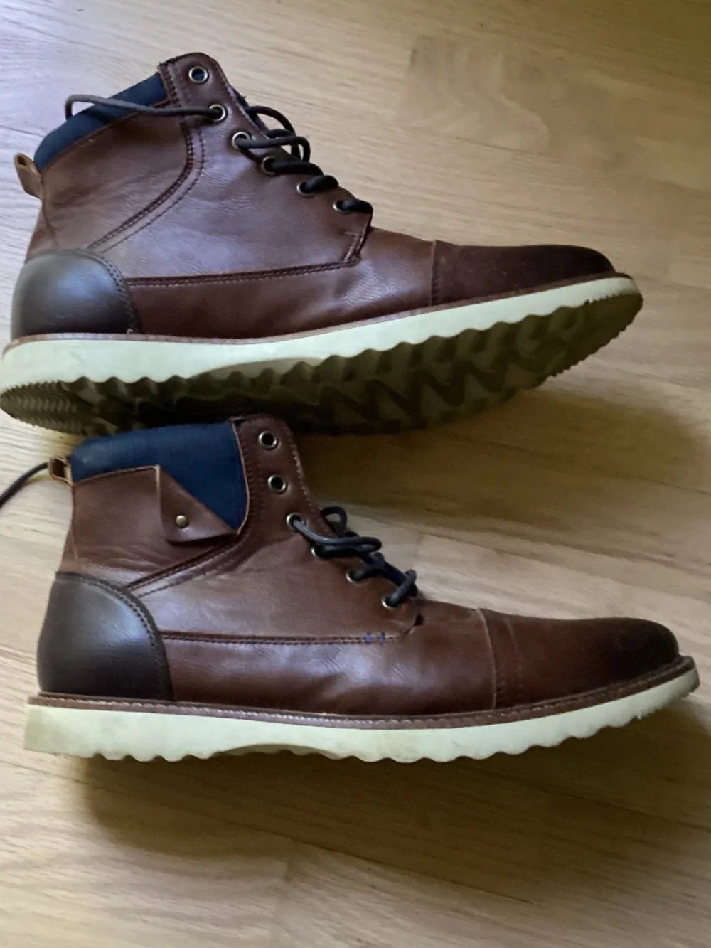 Sonoma Brown Leather Lace-Up Cap-Toe Men’s Boots size 12